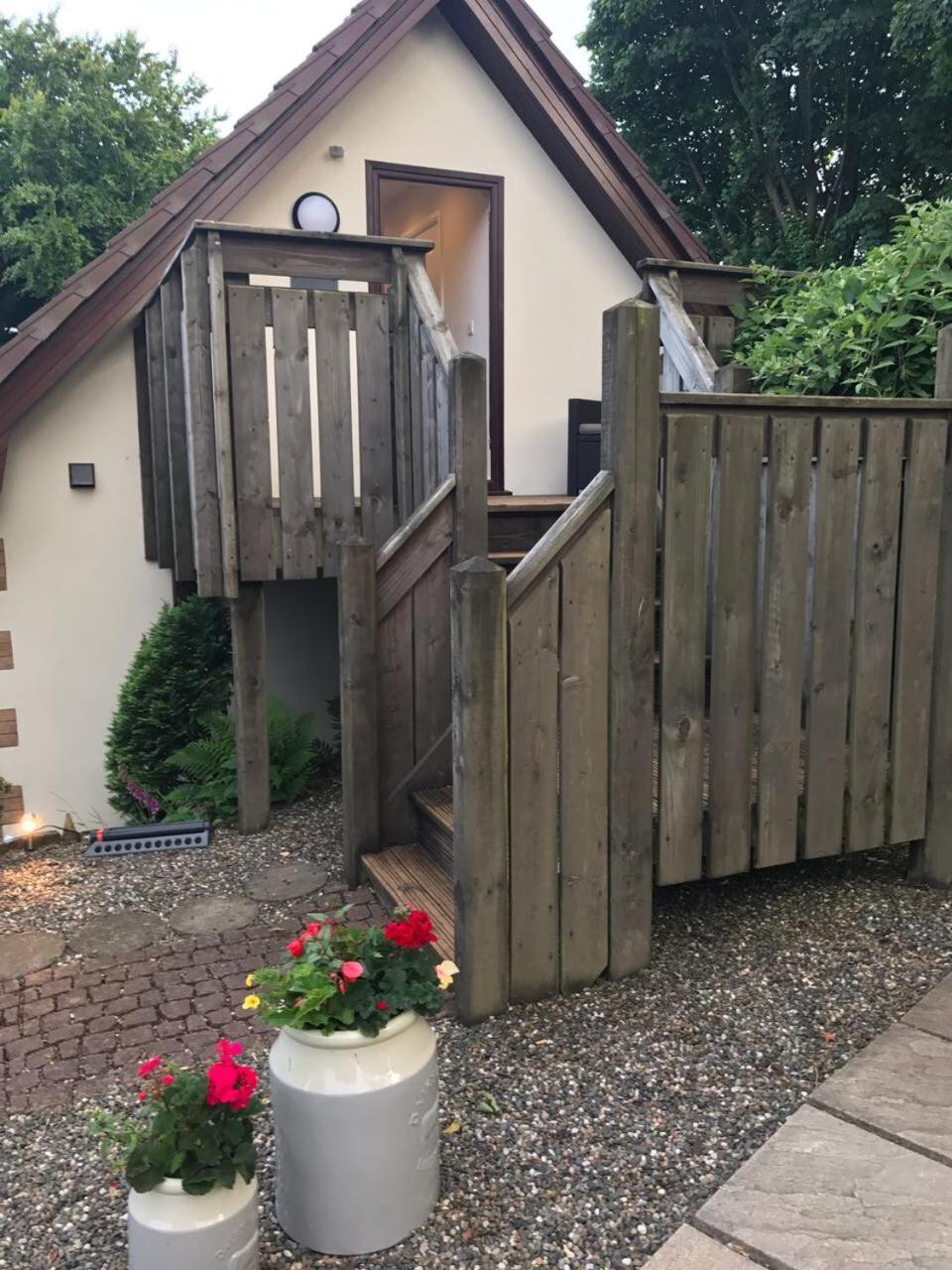 The Firs - Englefield Studio Bed and Breakfast Douglas Esterno foto